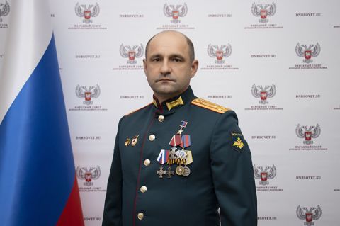 ���� ����