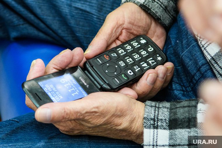 Херсонская область осталась без мобильной связи и интернета