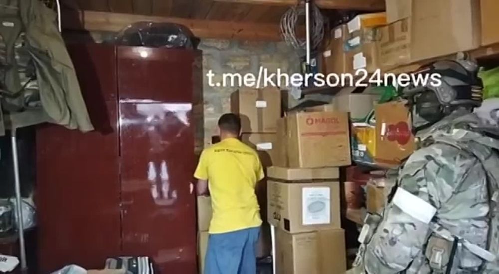 � ������ ������� ���������� ����� � ������� � ������������