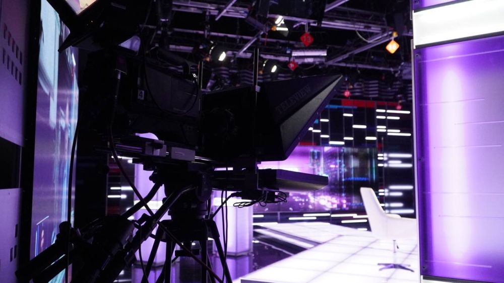 ����� ������ � ������ ����� ���������� ������ ������� "�������� LIVE" � "���� 24" - "������ �������". ������� ����� �� ������������� �����������