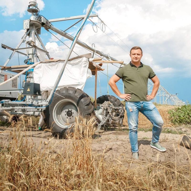 Сергей Кириенко встретился с фермерами Херсонской области