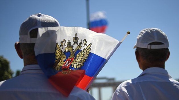 ������� ������ ��� �������, ������ ���� ������ � �������� ������. ����� 12 ���� �� �������