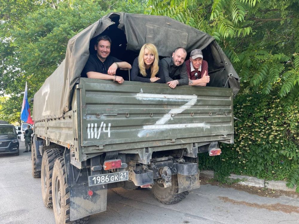 ������� ������� ����� ���������, ������� �����������, ��������� �. ����� � ����������� � ��� ������� ������ ������ ���� �� ������� � ������