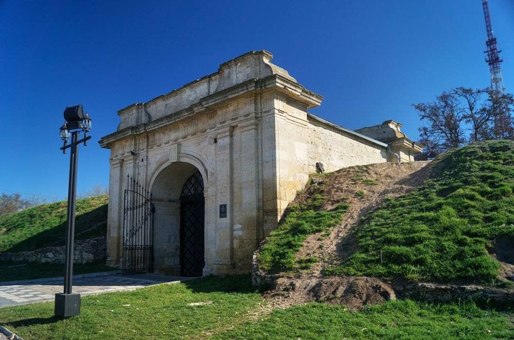 � ���� �������� ������� ������ ��������� ��� ���������� ����� �� ������� ������: