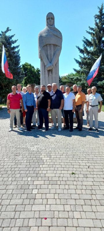 ������ ��������� ������� ������ ������ � ���� ������� ������������� �����