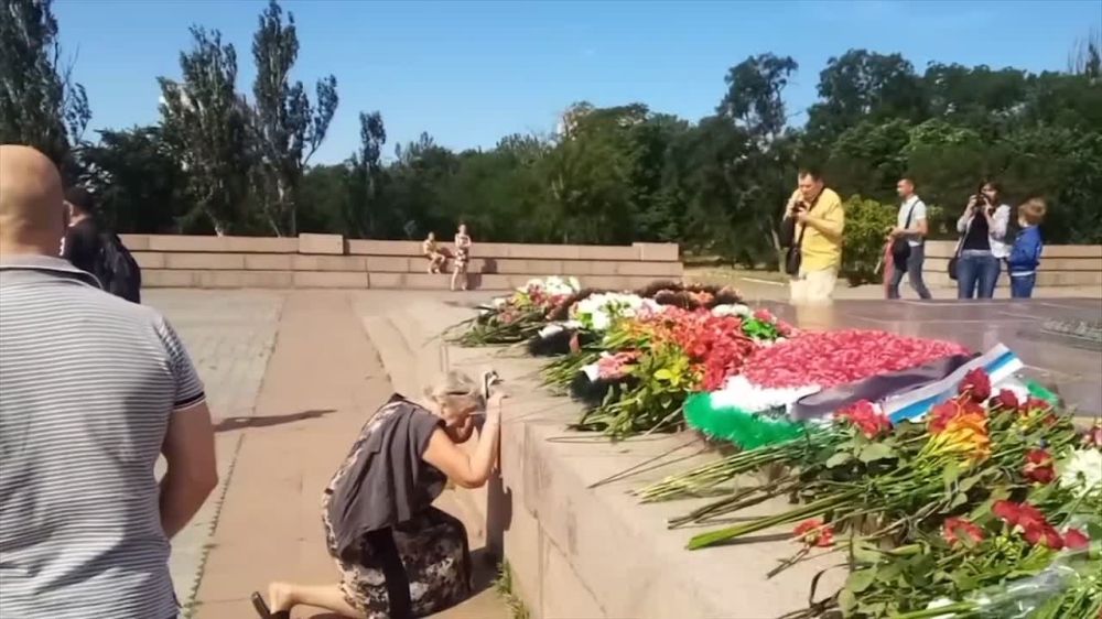 ������ ������� ������� ������ ��������� ������, �������� � ���� ������� ������������� �����