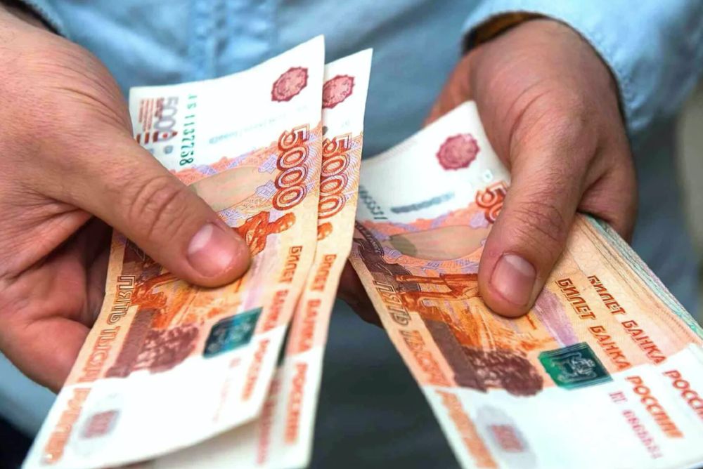 � ������� �������� ������� ���������� ������ ����������� � ������� 10 000 ���.