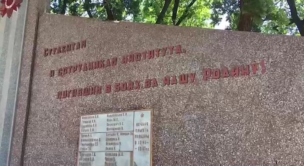 ������� �������� ������� ���������������� �������� ��������� � �������� ��������� ������������, �������� � ������� ������������� �����, ������������� � ����� ������������