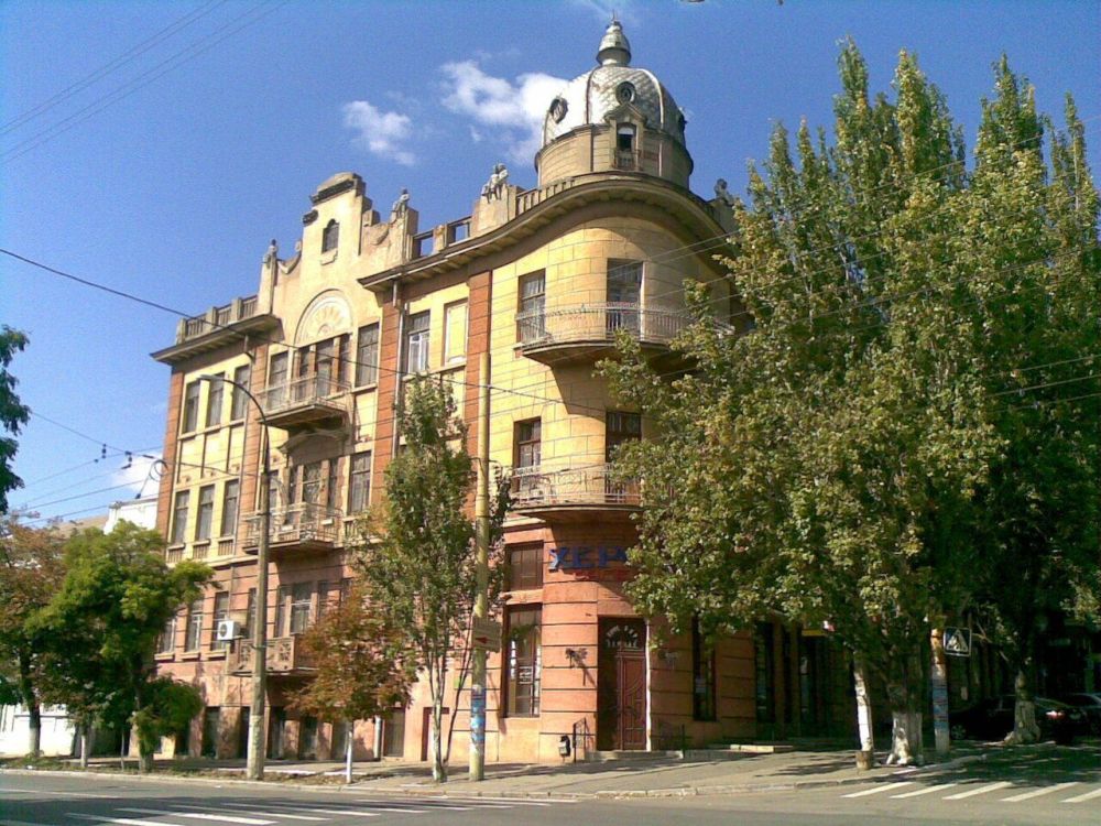 16 ���� � ������� ��������� �� 32� �����, ����� �������� ��������� �����, ����� �������� 1,2 �/�, ������� ����������