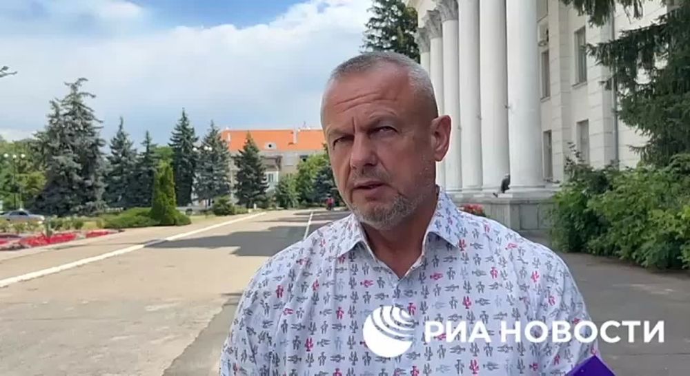 ����� 400 ������ ���������� � ���������� ������ �� ����� ������� �� ������� ���������� �����, ��������� ����� ������� ������������� �������� ��������