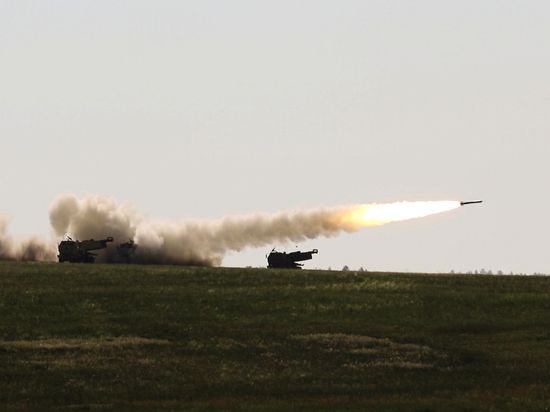 ��� � ���������� ������� ����� 12 ����� ���� HIMARS