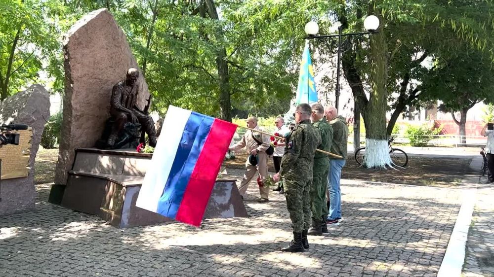 ���������� � ������� ������, ���� � ��� ������ � ������� � ����� ��� ��������-��������� �����, � ������ ��� ��������� ��������� ����� � ��������� ������������ ��� ������� ���������