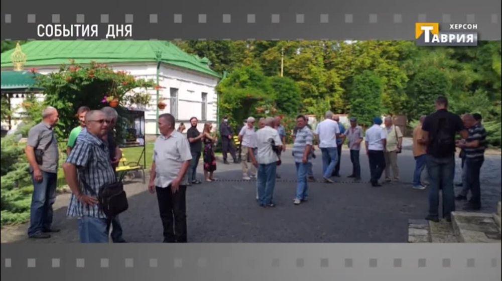 ����� ������ ������� � ������� � ������� �� 2 �������: