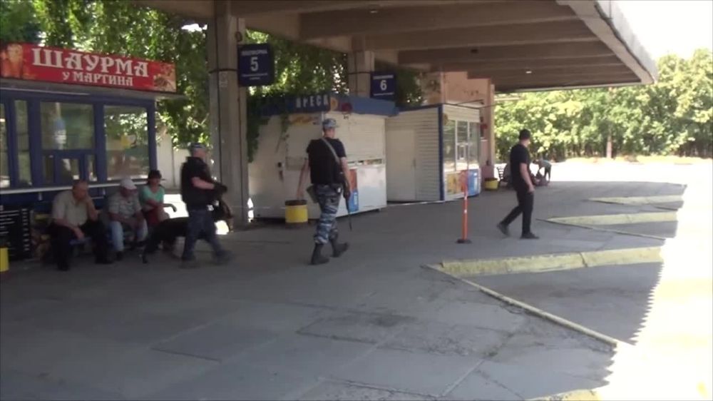 ����������� � ������� ��������� ��������� �������� � �����������, � �������� ��� ���� ����� ������� �-1, �������� � �� ��� �� ���������� �������