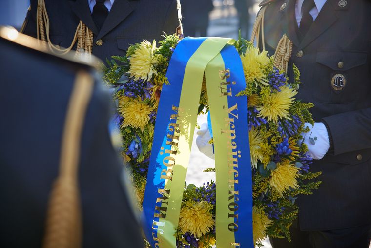 FT: � ������� ������ ��� ������ ��� ����������������