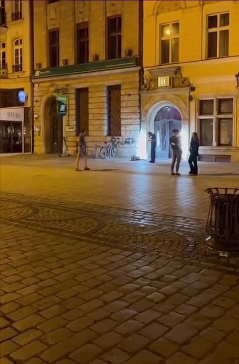 ���� ��������� � ������ ��� ����� ���ӻ �������� ������������ ��������� �� ����� ������� �� � ����