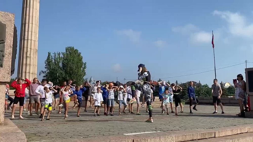 ���������, 13 ������� � �������, ����������� ��������, ����� � ������ ������ ���� ��������������