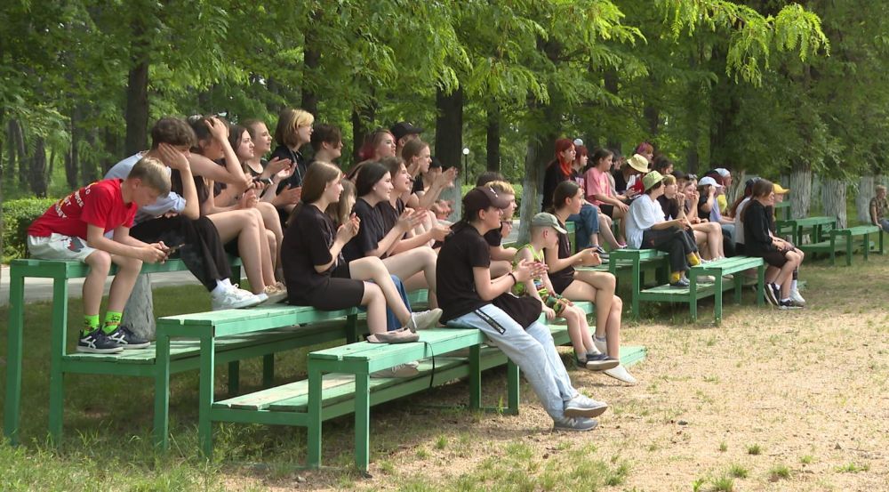 � ���� ���� 600 ����� �� ��� � ��� ��������� � ������� �����