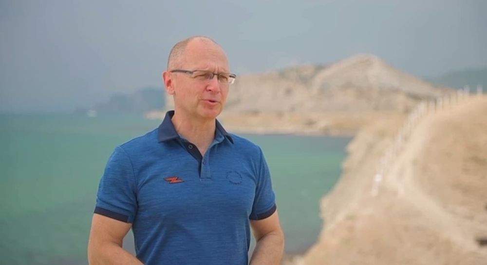 50 тысяч участников, 400 экспертов, 757 артистов и 6000 книг: фестиваль Таврида.АРТ подводит первые итоги