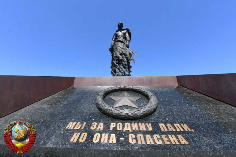 23 ������� 1942 ���� ����������� �������-��������� �������������� �������� ��������� ����� ������ ����� ������������ � ������� ����� ��������� �������