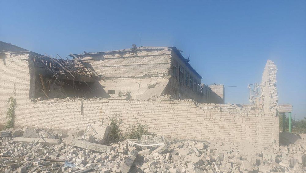 Сегодня я писал о том, что укрофашисты отступают, при этом усиленно обстреливая города Херсонской области