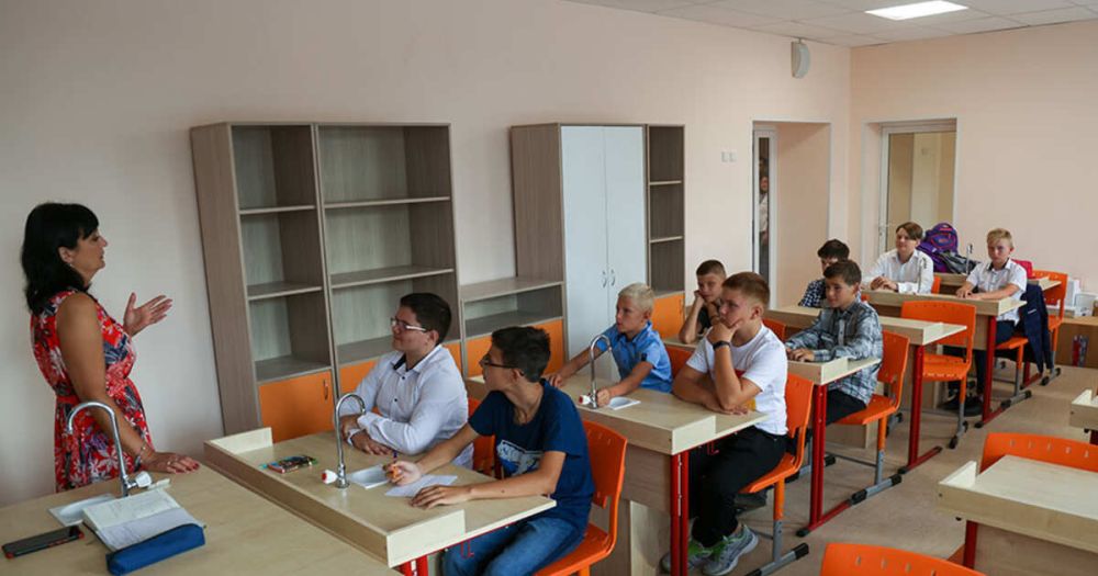 Школы Донбасса, Херсона и Запорожья перешли на учебную программу РФ