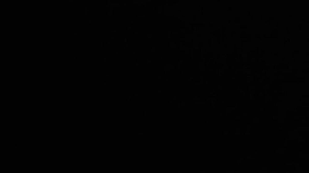 Прямо сейчас через Березнеговатое в зону боев вдоль Ингульца проходит колонна техники, поставленной западом