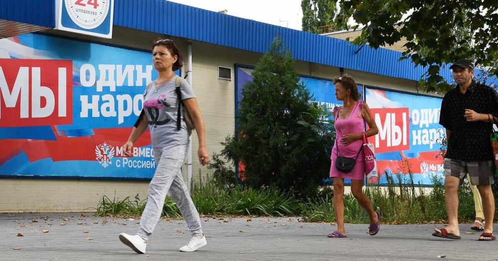 МИД: ЛНР, ДНР и регионы Украины имеют право на помощь с референдумами