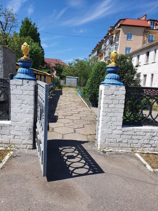 ��� �. ����� ������� ������� ����� ������������ ��������