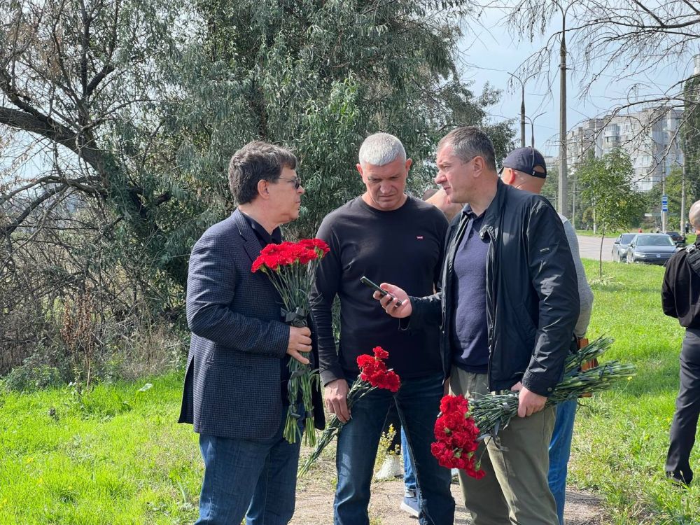 �������� ������: ��������� ���� ����� ������������� ���������� ������� �� ������ ������ ����� � ������ �������