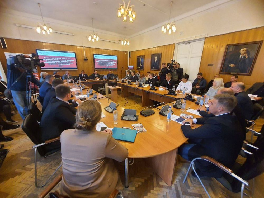 � �����-���������� ������ ������� ���� � ��������������� ������������ �������� �������� � ������������ ���������� � ���� ���������� ���