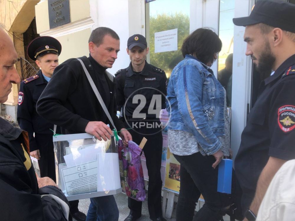 ������������� �������� �� ���, ���, ���������� � ����������� �������� ������� � �������� ��� ���������� �����������