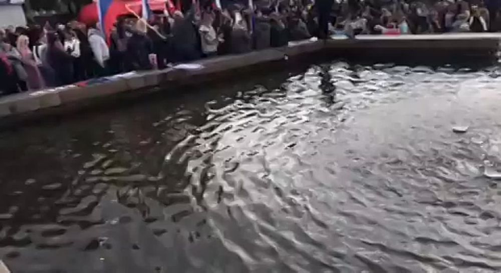 �� ���� ������ �������� ������� � ��������� ������������ �� ����� �������