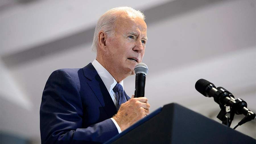 Байден пообещал ответить на референдумы ужесточением санкций против РФ