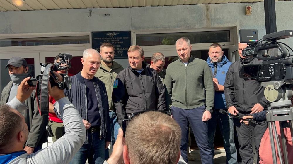 ������ ������: �������� ������ ����-����, � ���������� �������� � ������� ������� �����