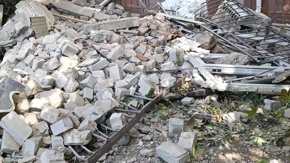 �������� �� ����� ���������� ��������� "�����", � ������ ��� �����������, ������� - ������ ������������ ���������, ����������� � �������������, ��� ��� ������ �� ������ �����, � ����������� ��������� ��������� � �����������