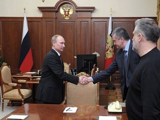 ����� "�" ��� ������ �������� 30 �������� � 15:00