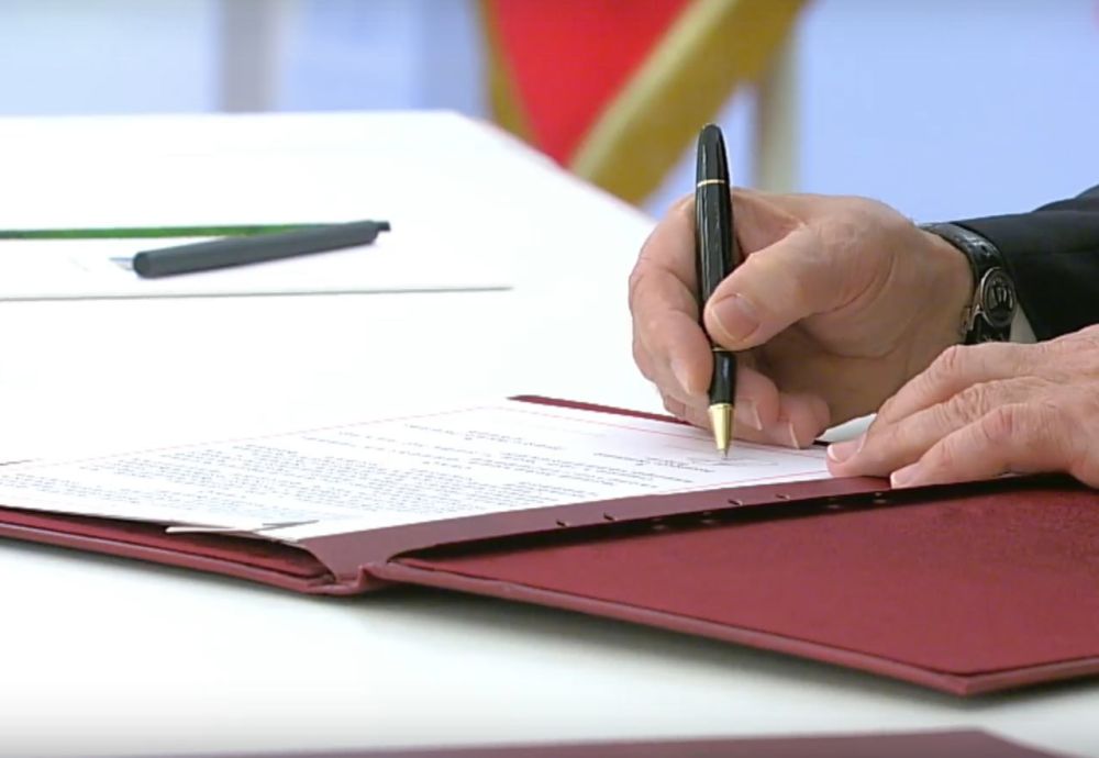 ����� � ����� ���������� � ����������� ��������, � ����� ����� ��� � ��� ��������� �������� � ��������� �� �������� � ������