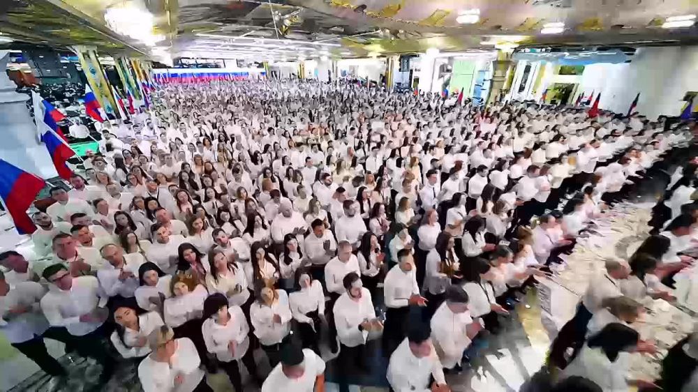 �����-���� ������������� � ������� ������������� ������� � ���������� ��������� � ������� 4,5 ���. ������� ������� ������������� ����, ��������� � ���������� ������� � �������