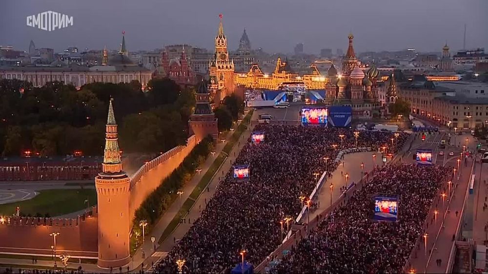 �� ����� ����� ����� � ��������� �� ���, ���, ���������� � ����������� �������� � ��� ����������