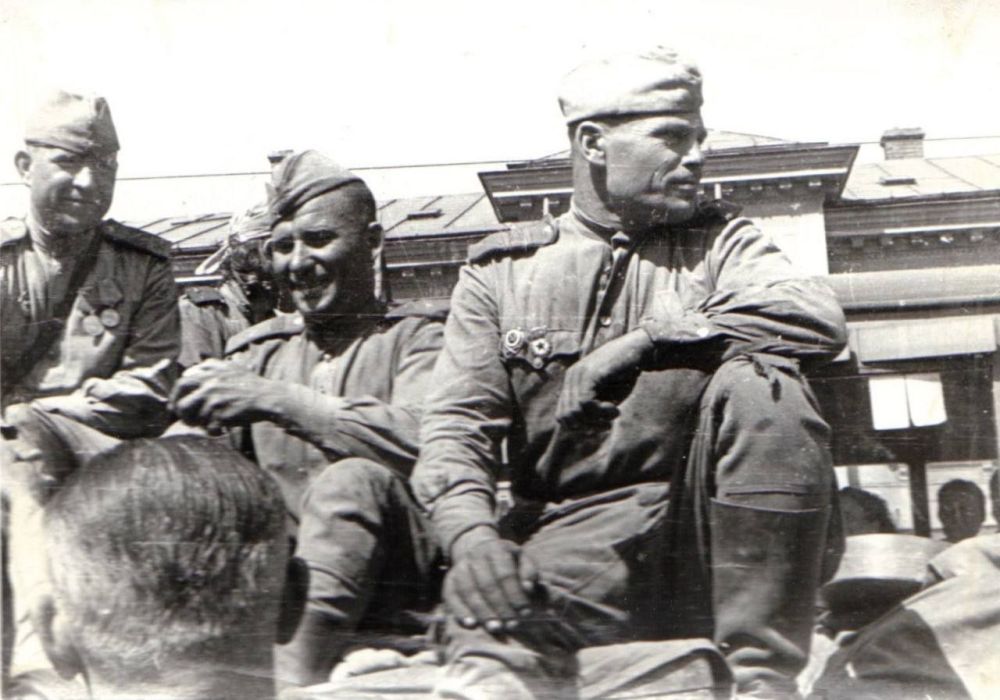 3 ������� 1944 ���� ��������� ��������� �������� ������� �����