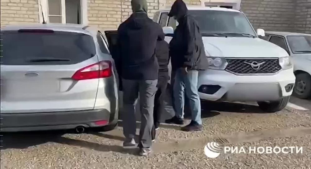 ��� ��������� ����� ���������� ���� ������ �������� �� ����� ������ ������� � �������, ������������� � ��� � ���������� ������������ �� ������ 776