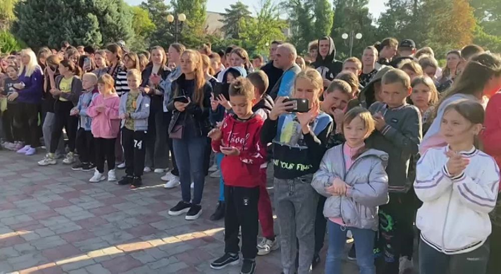 ���� ������ �� ����� ����� 1500 ����� �� ����������� � ���������� ��������