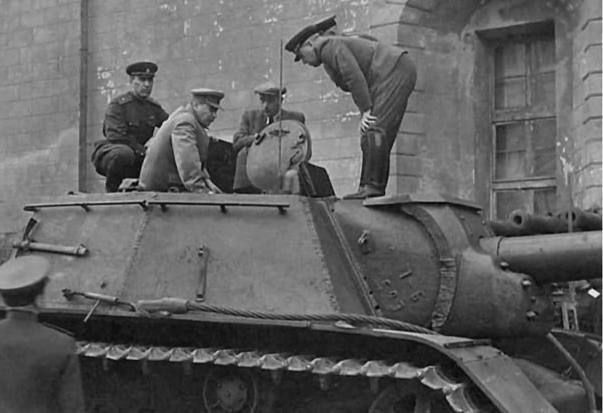 ������ ����������� ����� ������� � ������