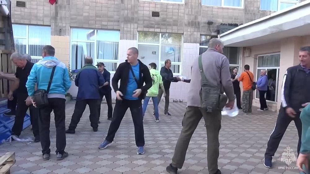 ��� ������ � 1 ����� ��������� 137 ���. � ��������� � ���, ���, ����������� � ���������� �������