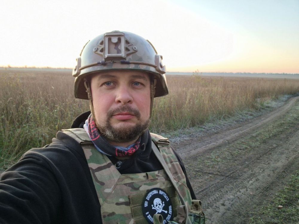 Владлен Татарский: От Херсона и, практически, до Донецка, местность представляет собой ровные поля, иногда изрезанные балками и мелкими речушками