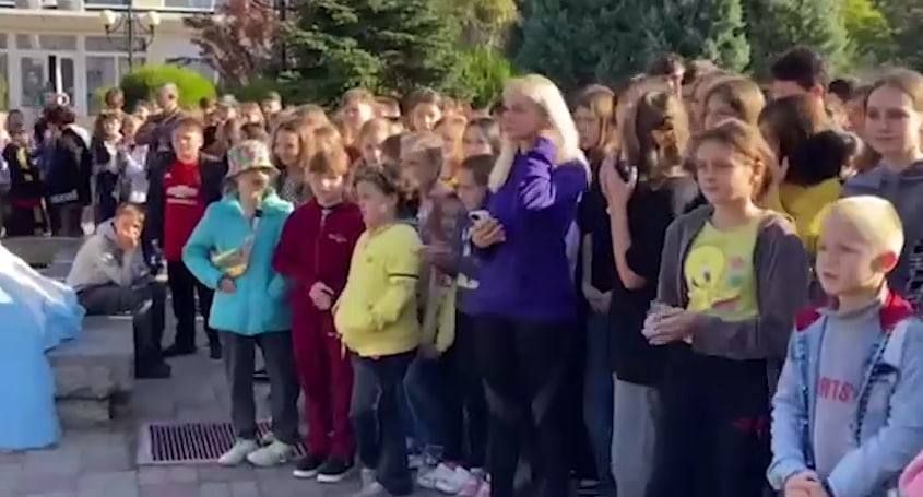 ���� ������ ���������� ������� �������� � ����� � ������������� ����