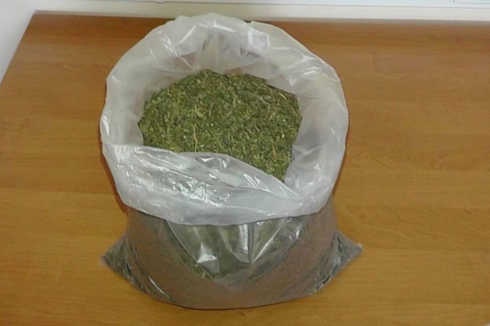 � ������� ������������� ������� �������� ��������� � �������������� �������