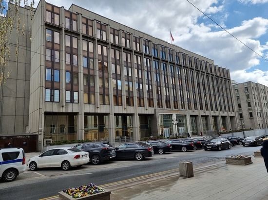 ������ �������� ���� ������ � ������� ��������� � ����� ��������