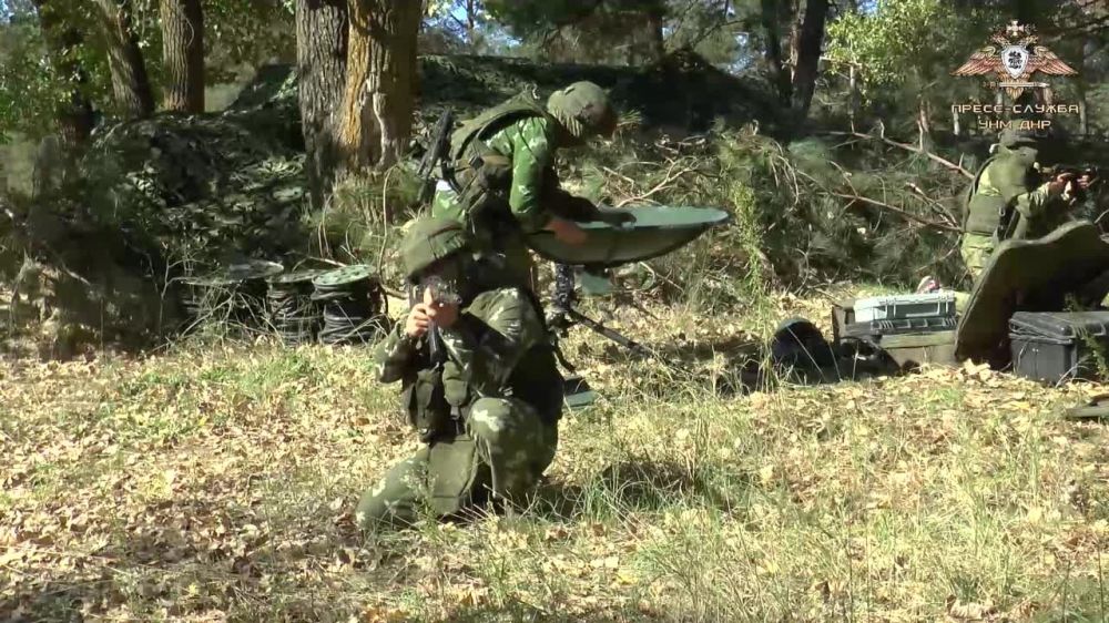 ������ ������������� ����� ��� �� �����������-������������ �����������